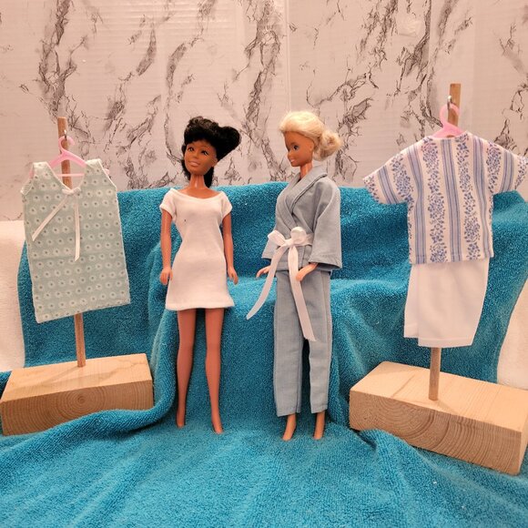 11.5" Barbie Clothes - Picture 1 of 4